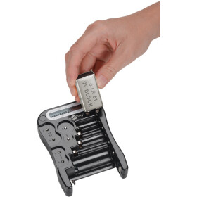 LCD Batterietester schwarz Standard- und Fotobatterien Knopfzellen Elektronik Messgeräte Goobay 64889